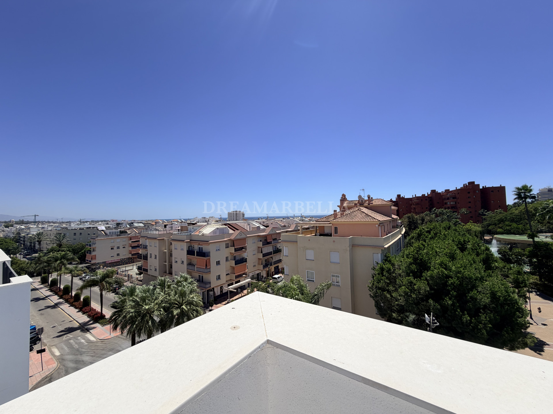 Penthouse in Estepona