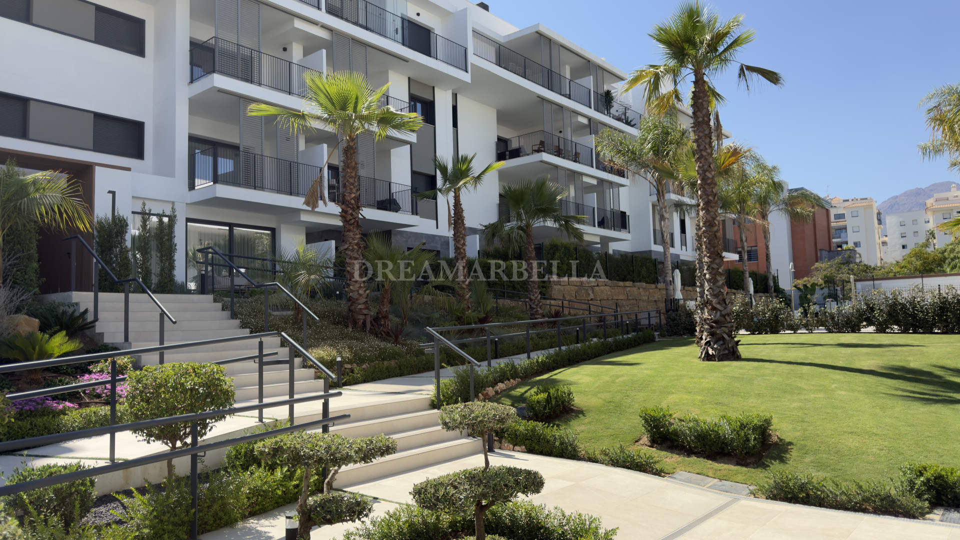Ground Floor Apartment in Estepona