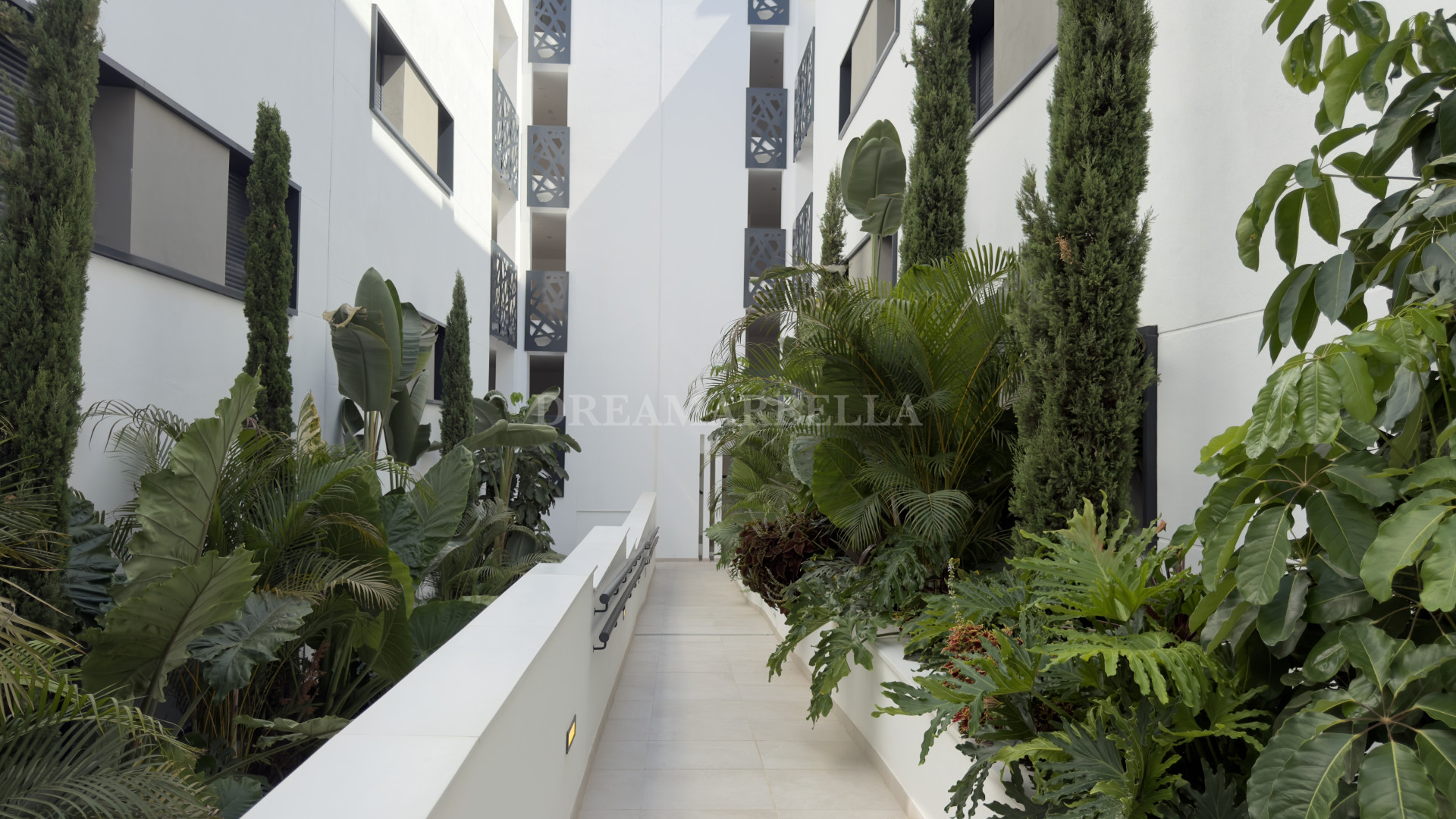 Ground Floor Apartment in Estepona