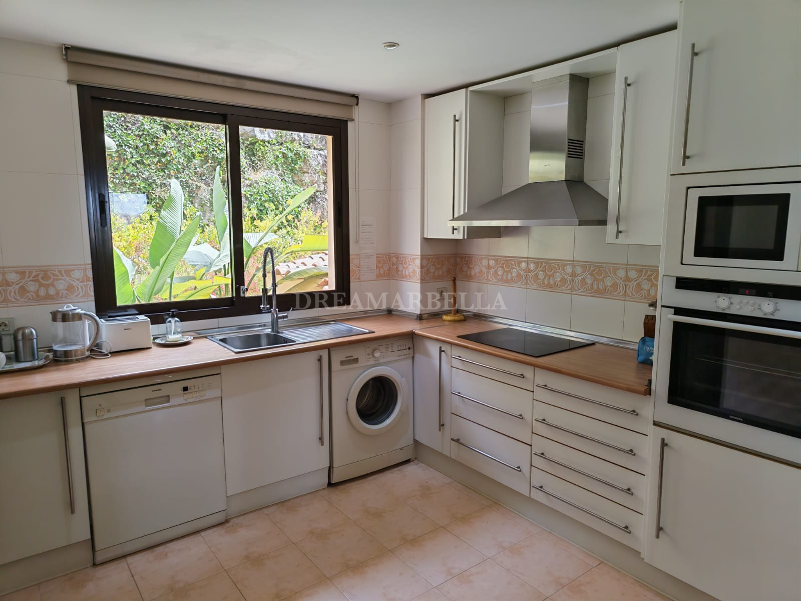 Apartment in Las lomas del Conde Luque