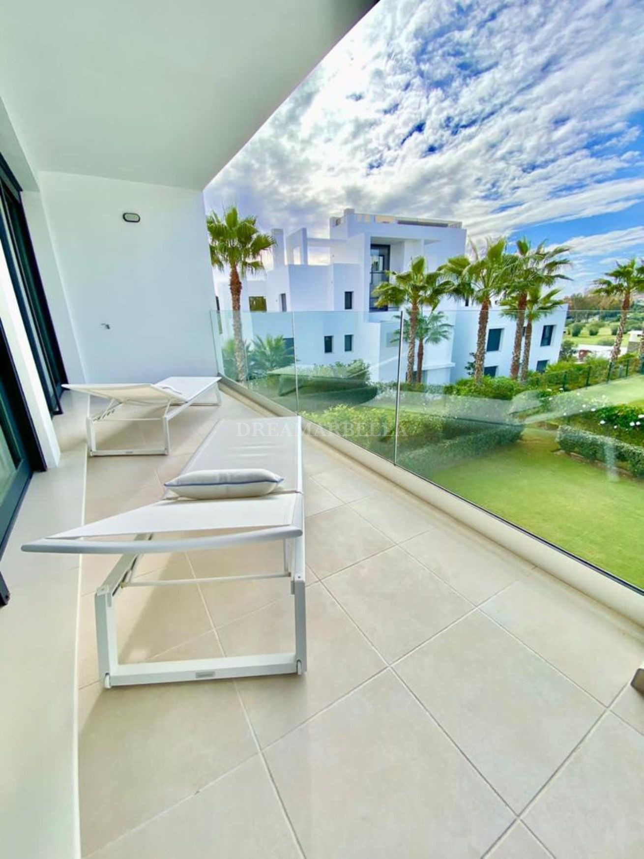 Apartment in Estepona East