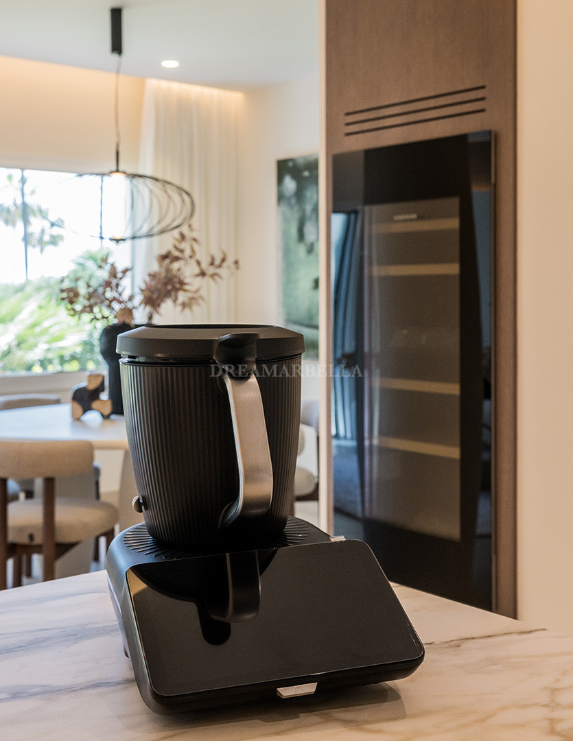Ground Floor Apartment in Estepona East