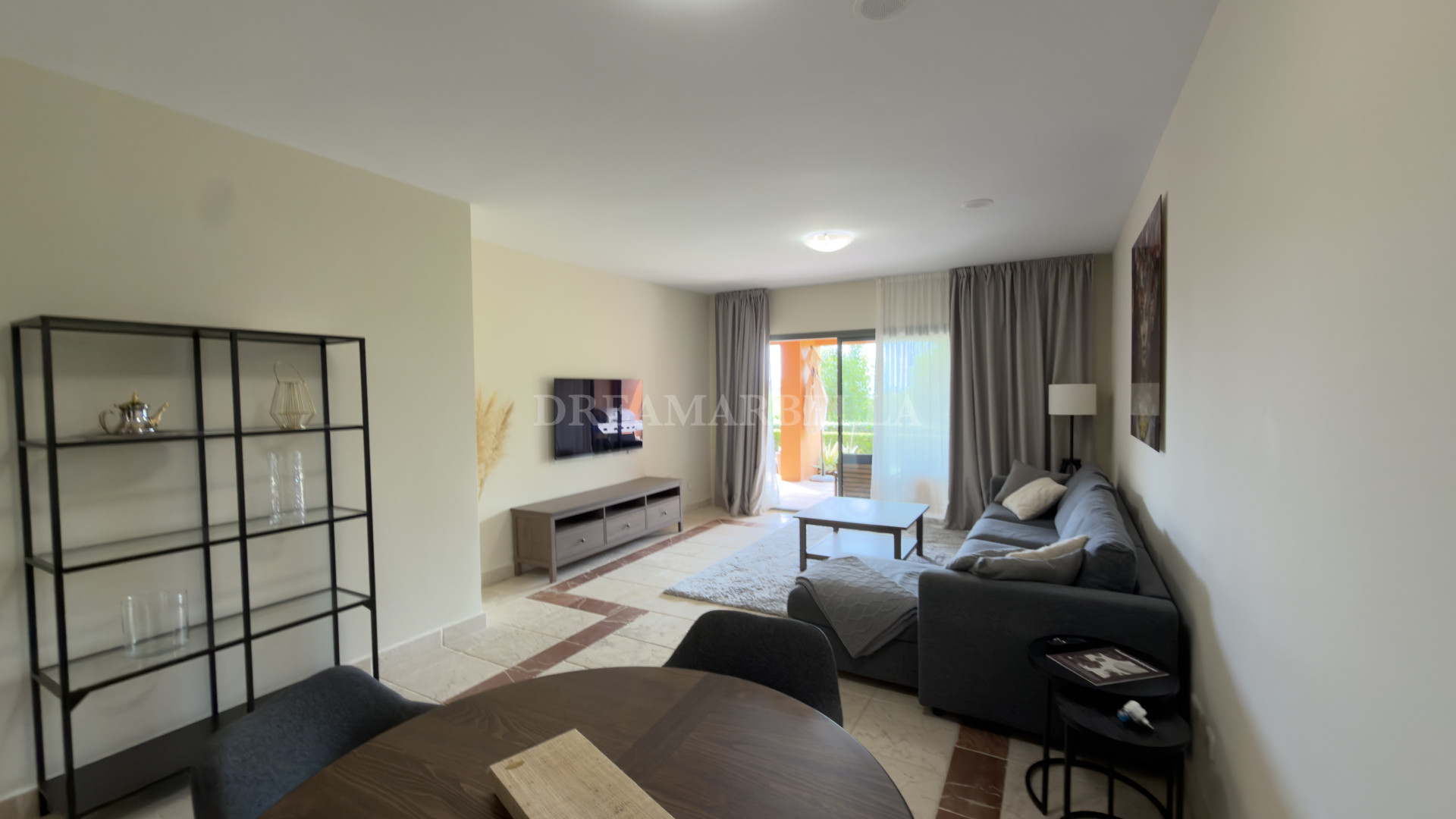 Ground Floor Apartment in Estepona East
