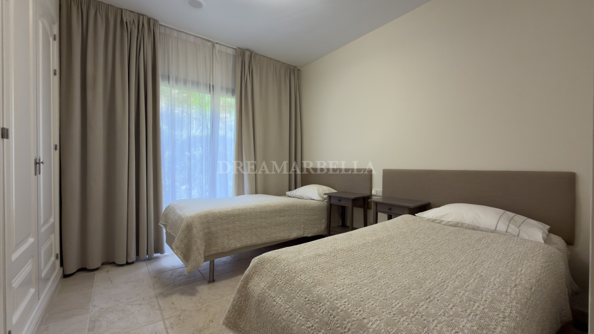 Ground Floor Apartment in Estepona East