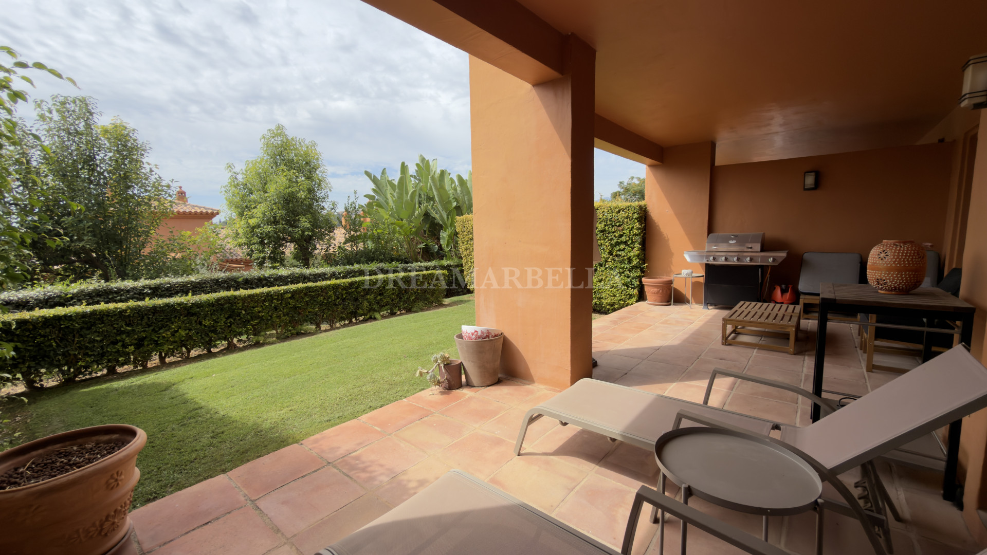 Ground Floor Apartment in Estepona East