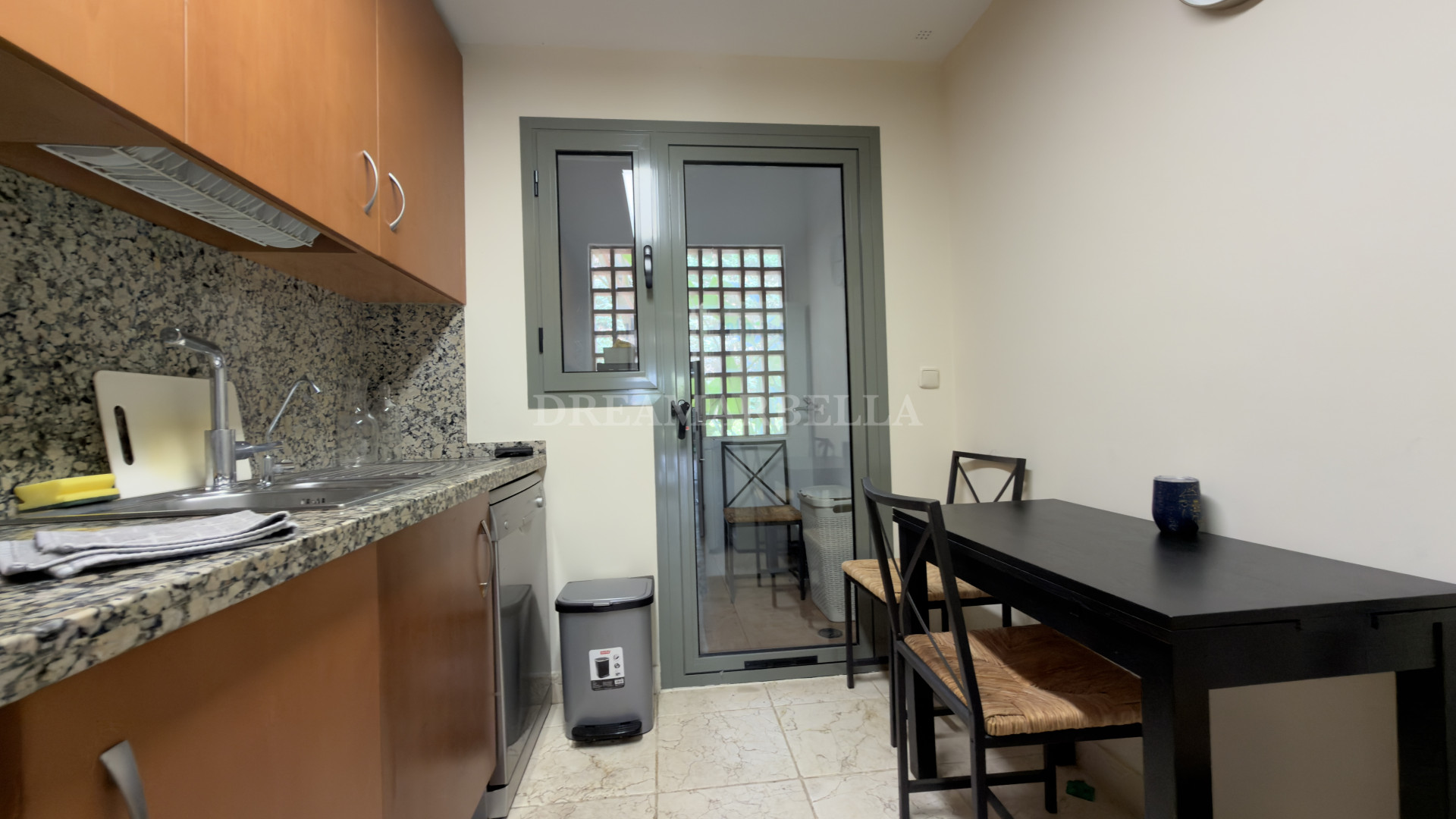 Ground Floor Apartment in Estepona East