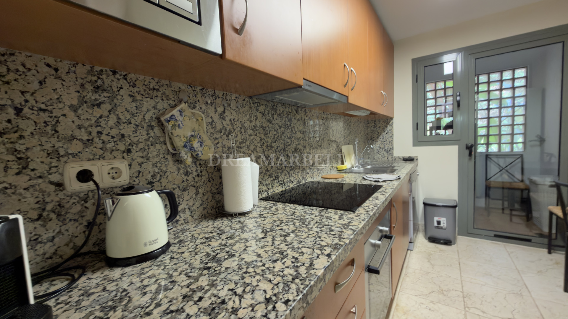 Ground Floor Apartment in Estepona East