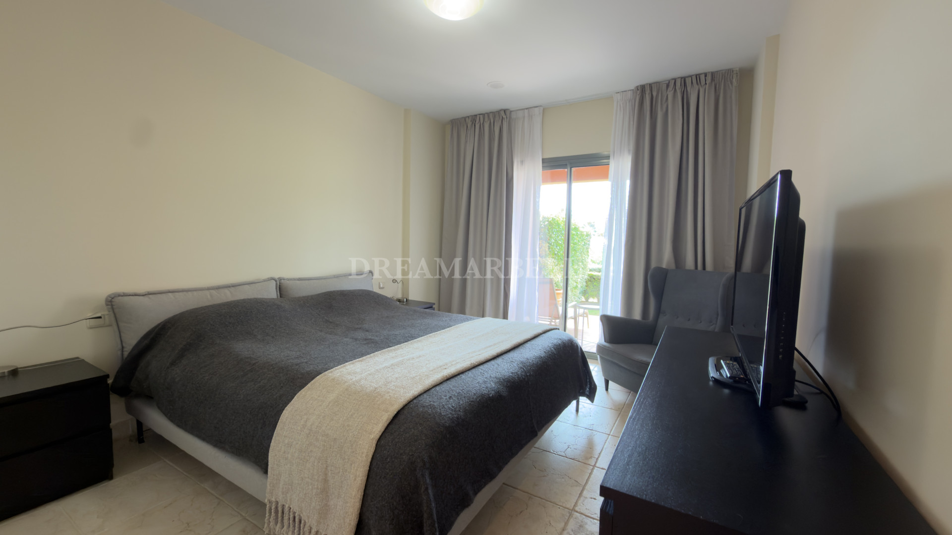 Ground Floor Apartment in Estepona East