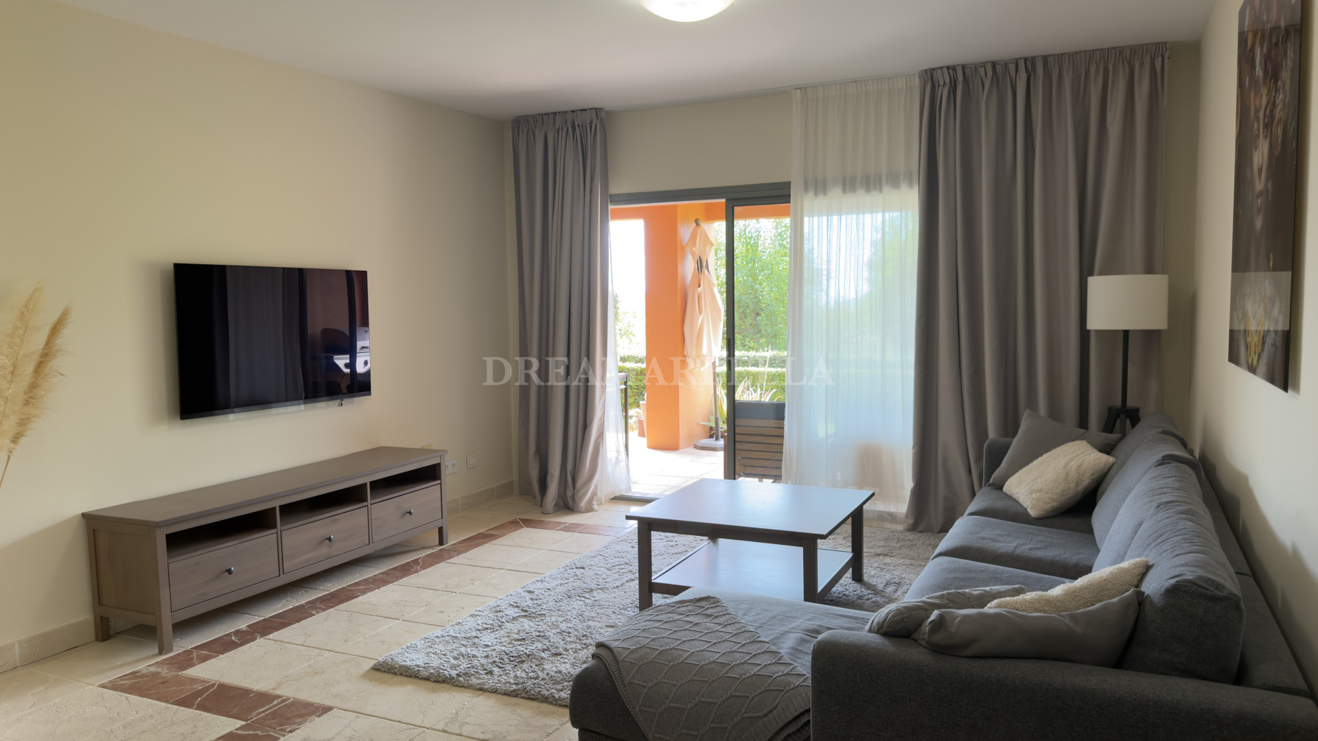 Ground Floor Apartment in Estepona East