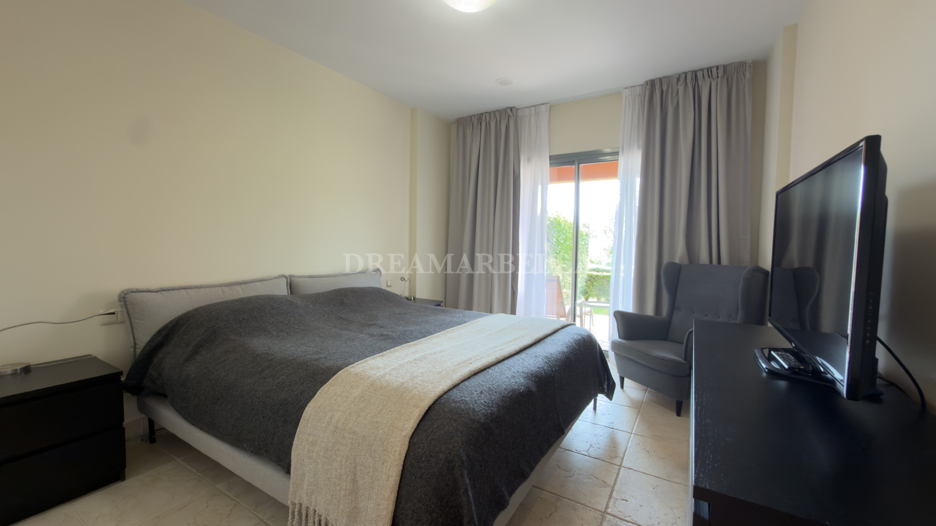 Ground Floor Apartment in Estepona East