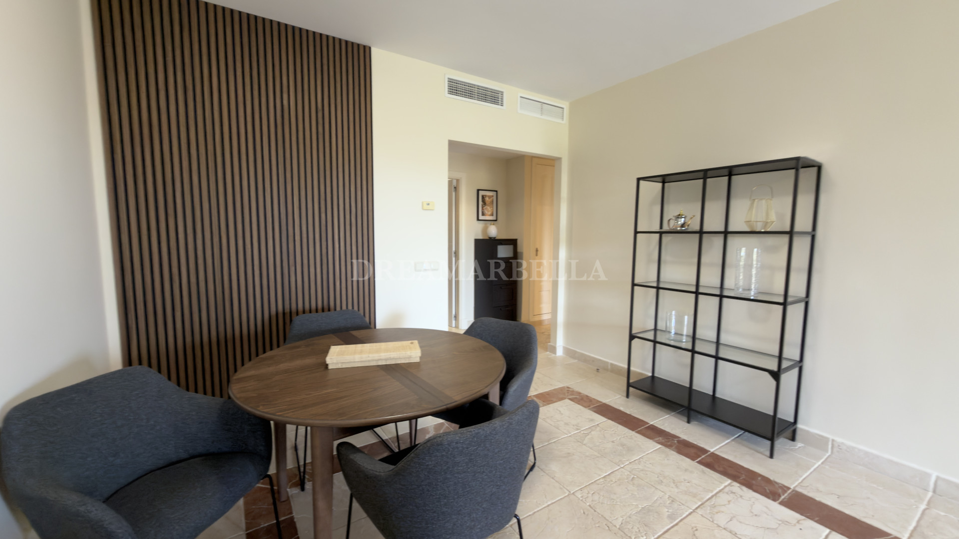 Ground Floor Apartment in Estepona East