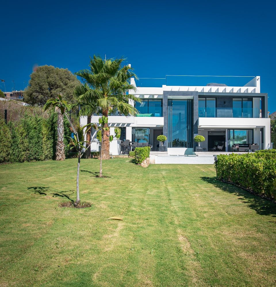 Villa en venta en Estepona