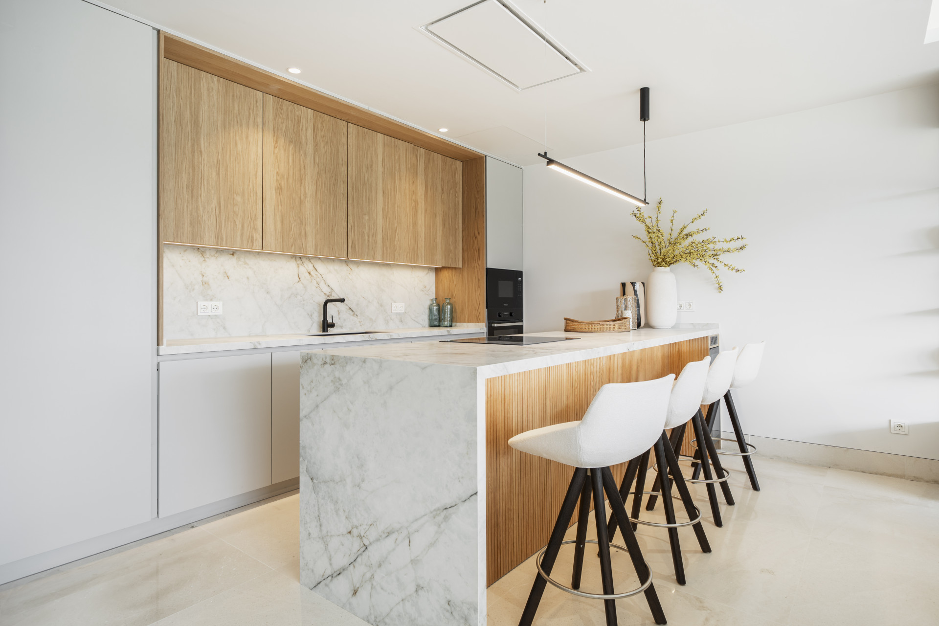 Apartment for sale in Nueva Andalucia, Marbella