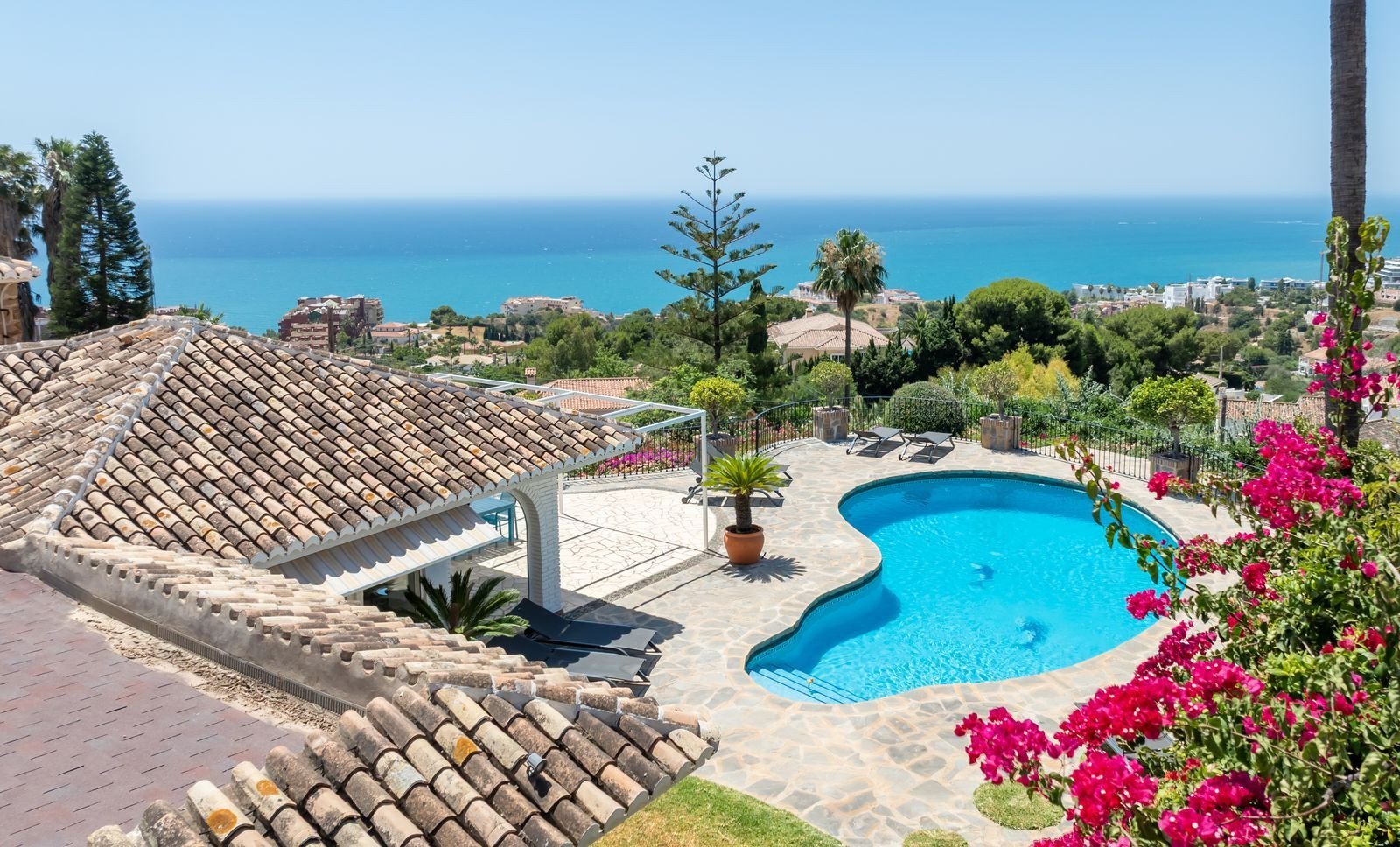 Villa for sale in La Capellania, Benalmadena