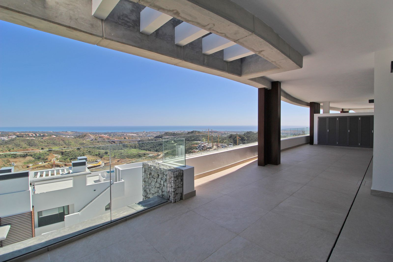 Apartment for sale in Real de La Quinta, Benahavis