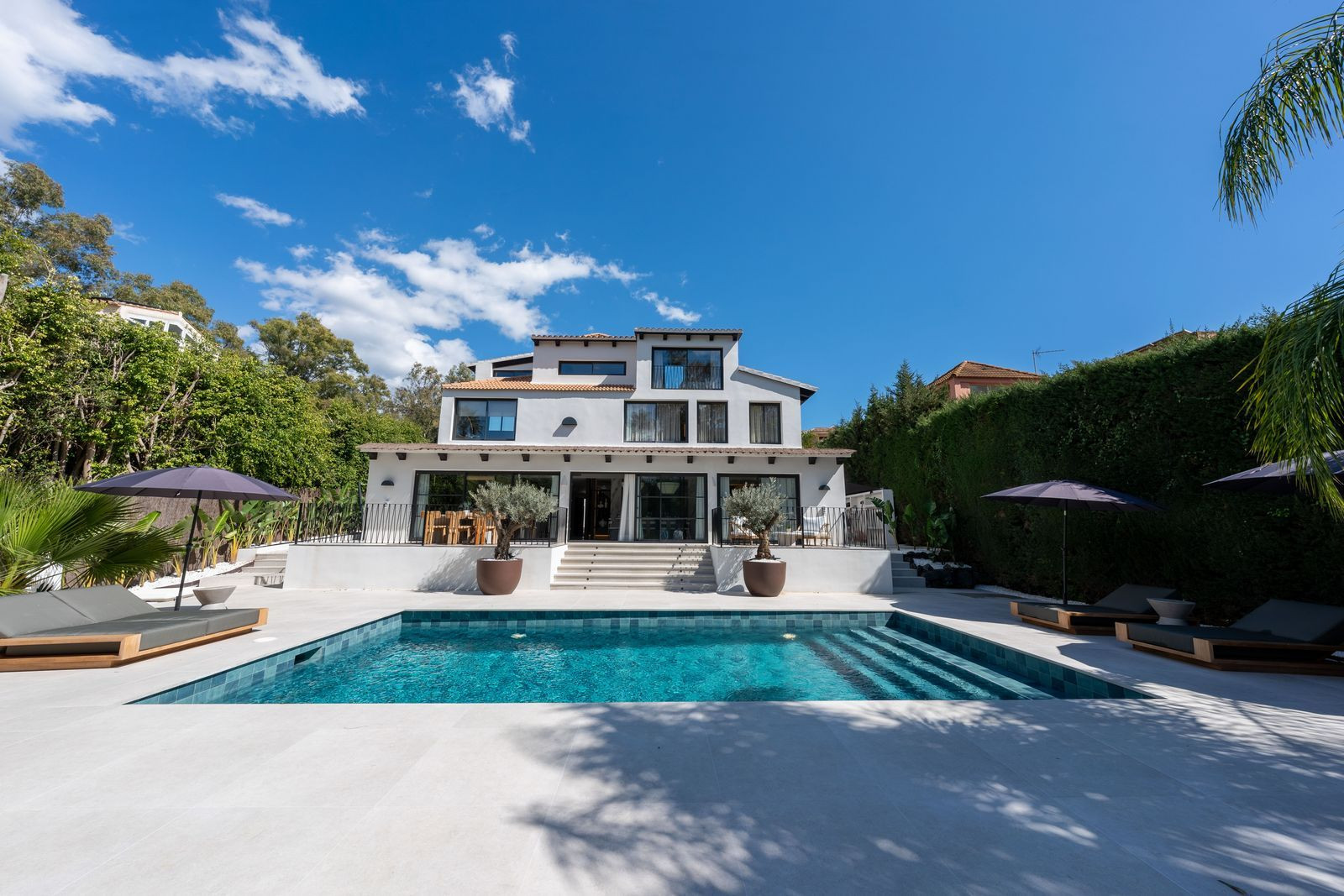 Villa for sale in Nueva Andalucia, Marbella