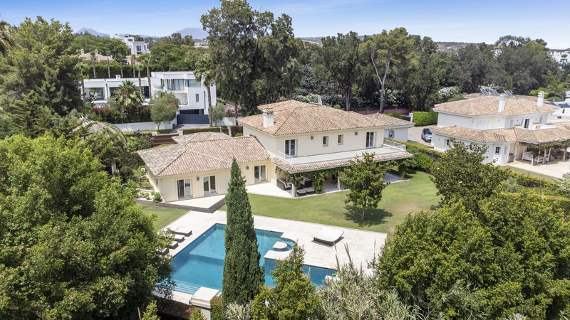 Villa for sale in Sotogrande Costa