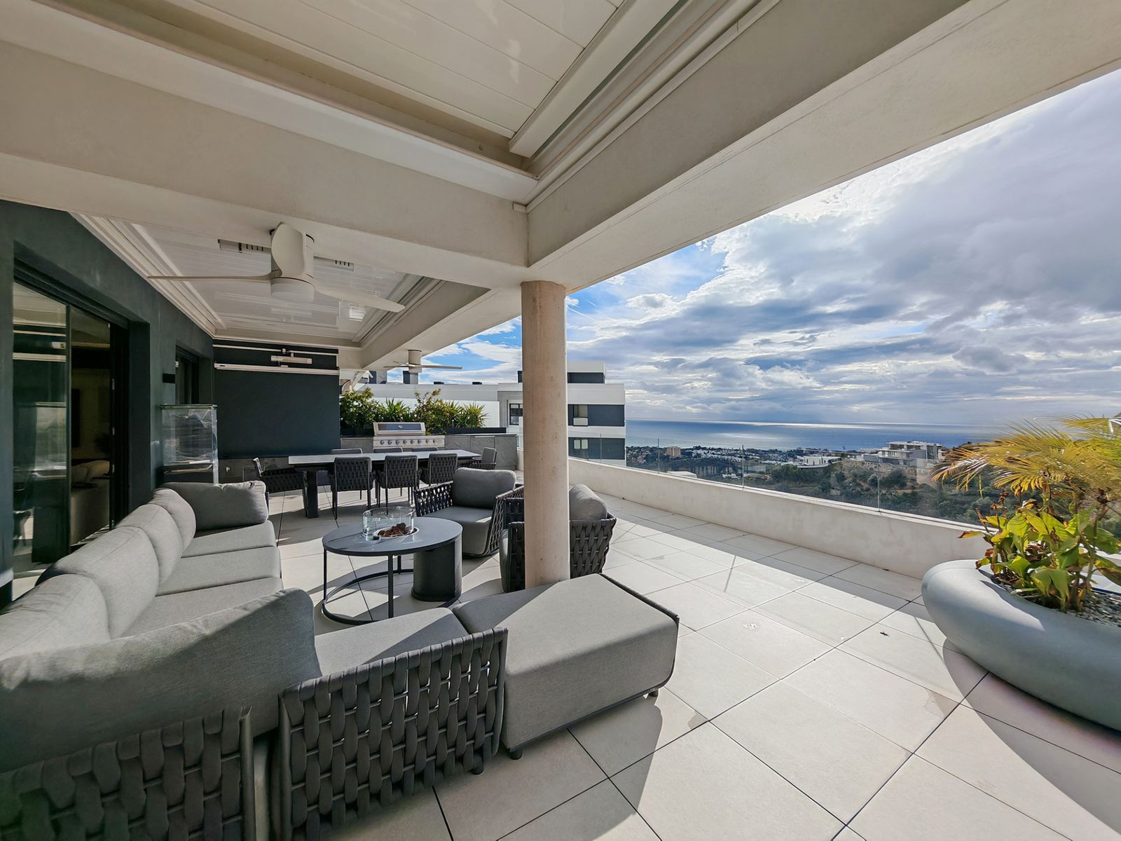 Penthouse for sale in Marbella