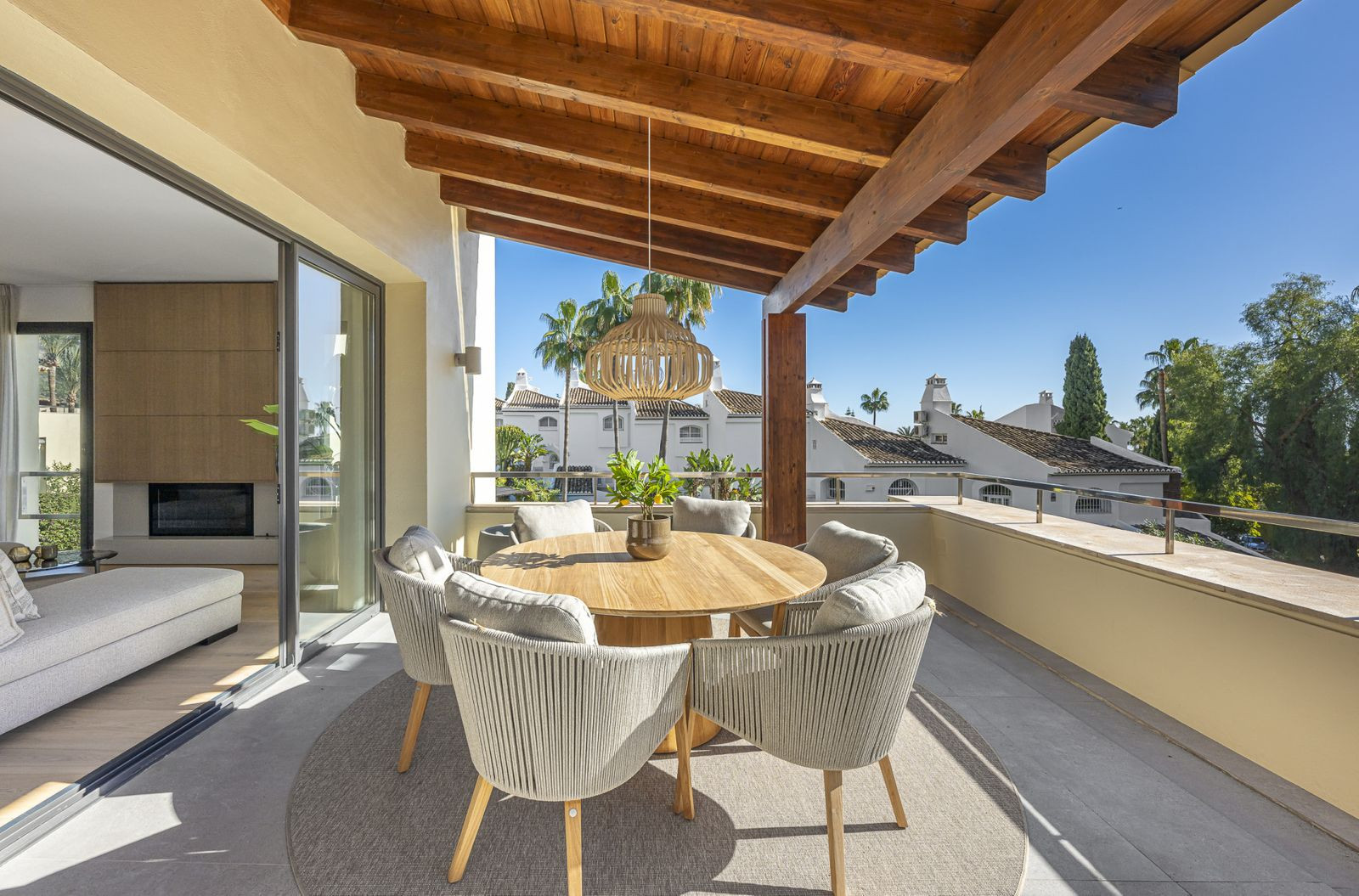 Apartment for sale in Marbella Golden Mile