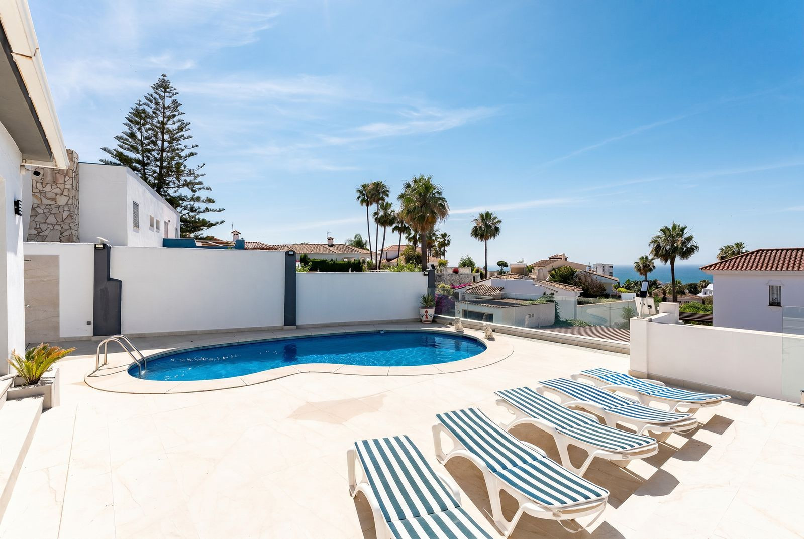 Villa for sale in Riviera del Sol, Mijas Costa