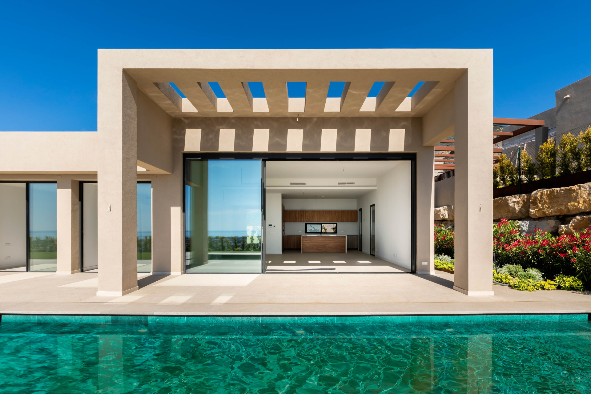 Villa for sale in Benahavis