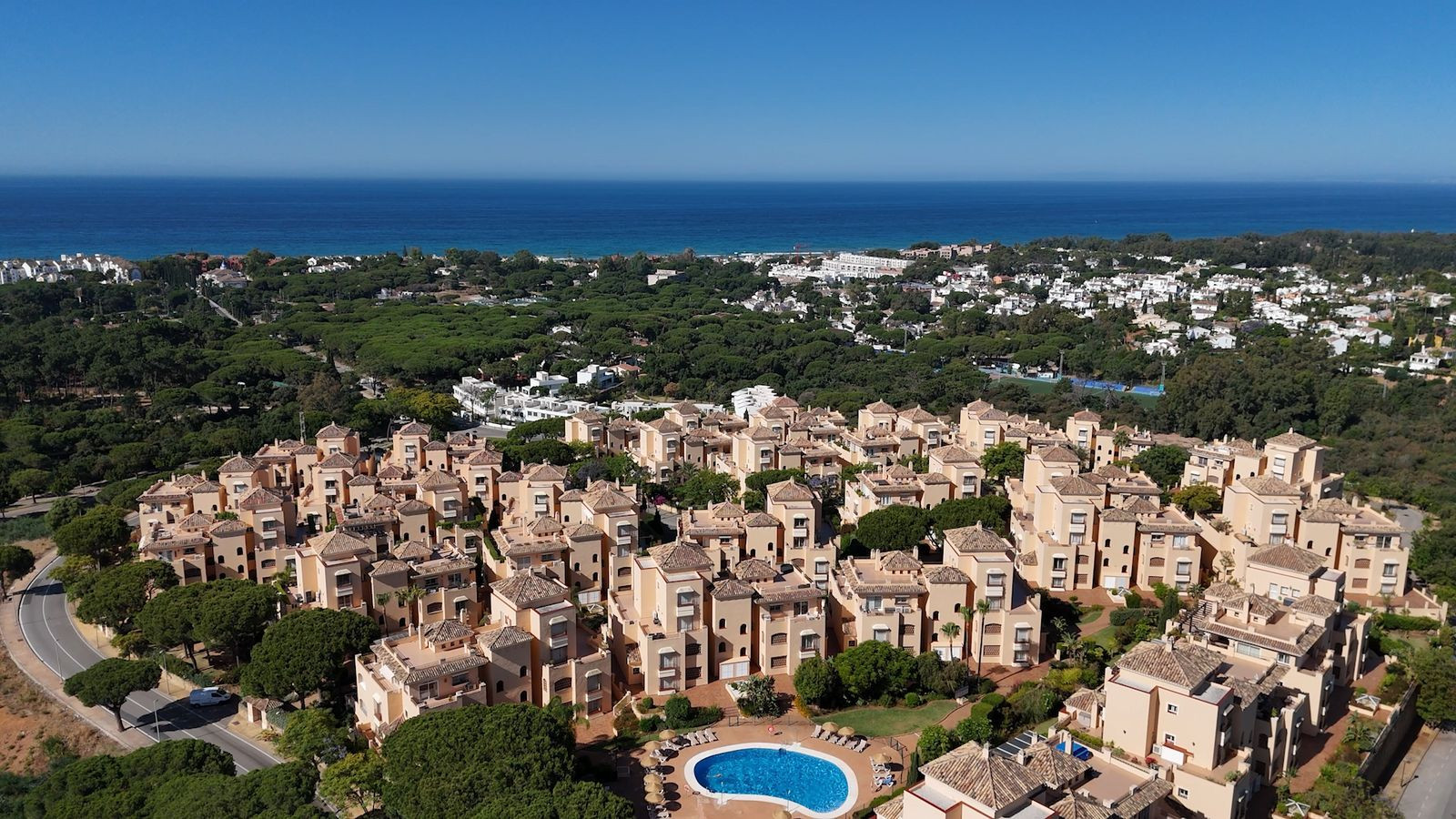 Duplex Penthouse for sale in Elviria, Marbella Este