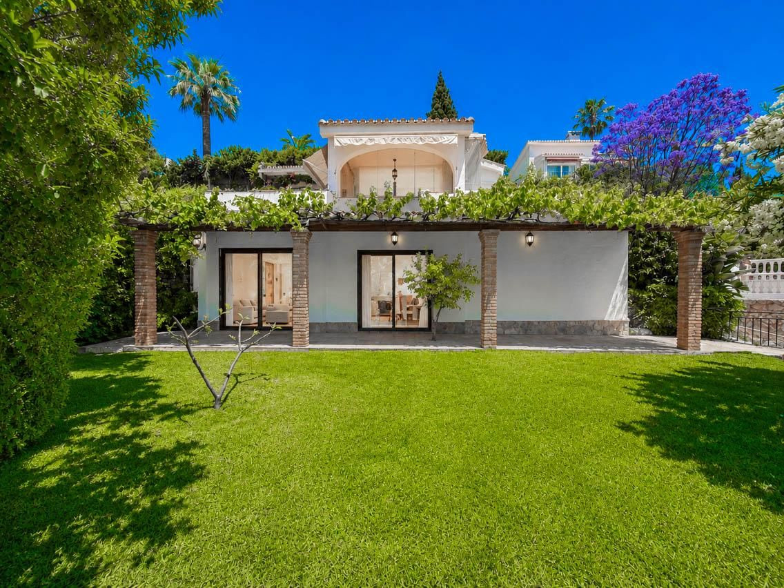 Town House for sale in Torremuelle, Benalmadena