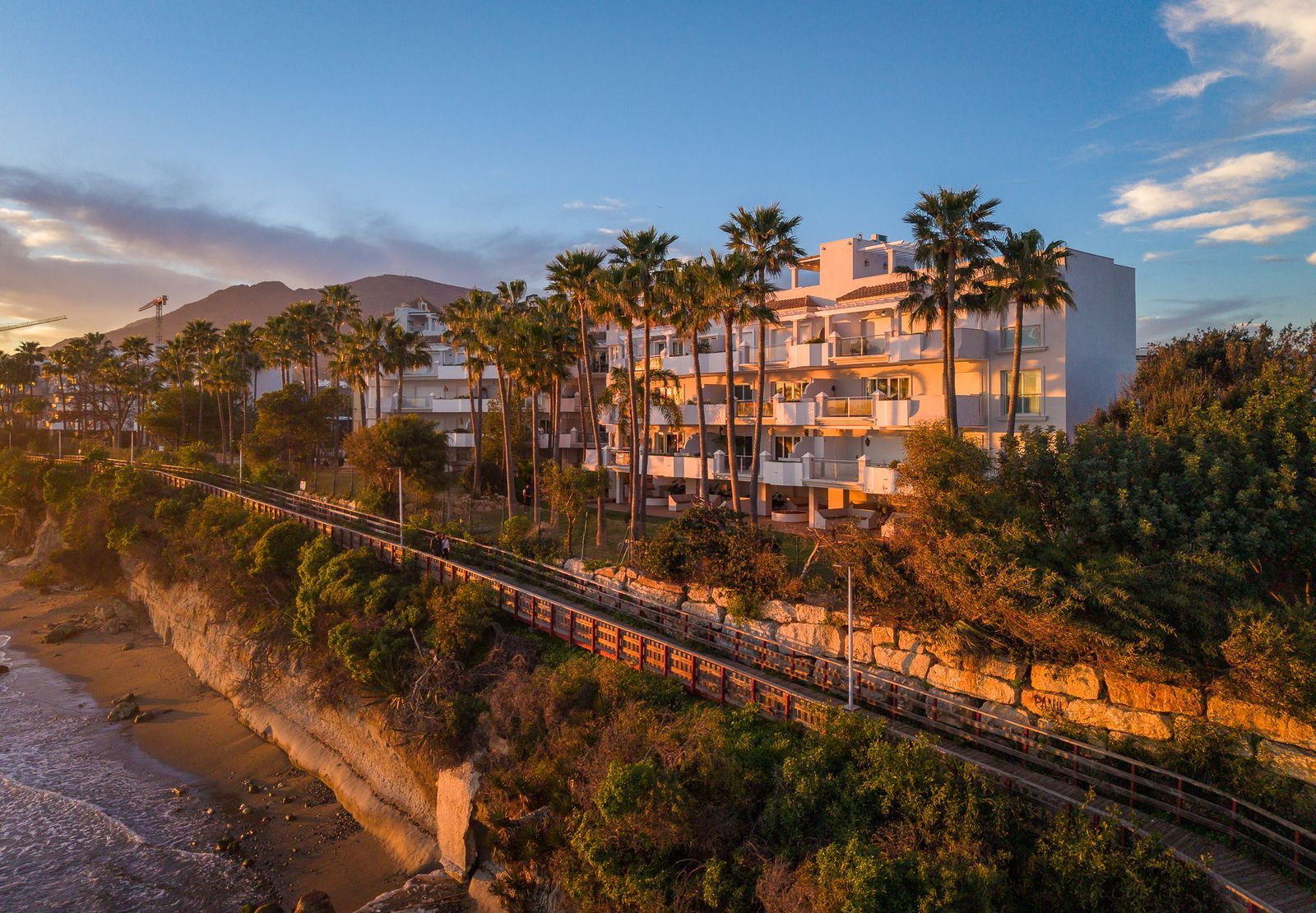 Penthouse for sale in Estepona