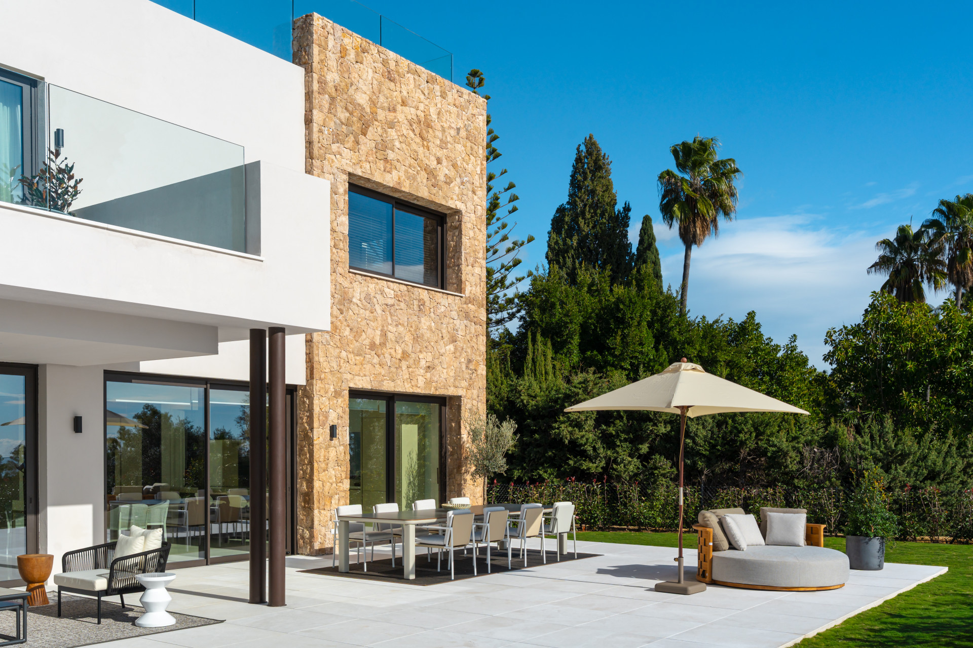 Villa for sale in Marbella Golden Mile