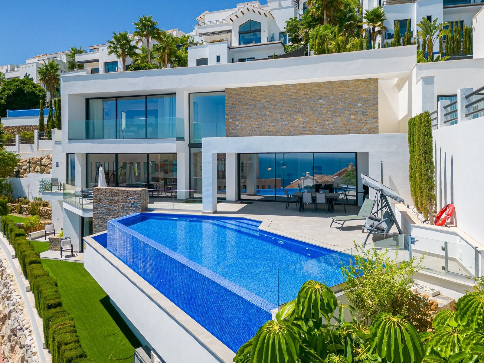 Villa for sale in Benalmadena Pueblo