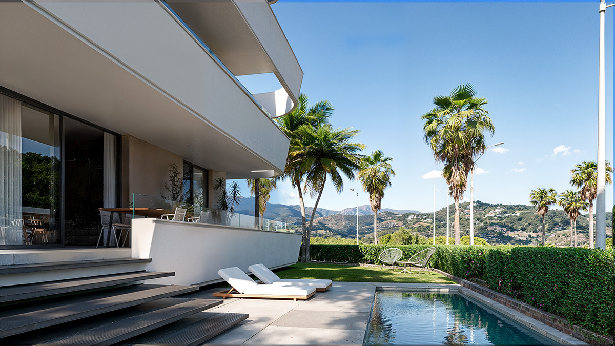 Apartment for sale in Estepona