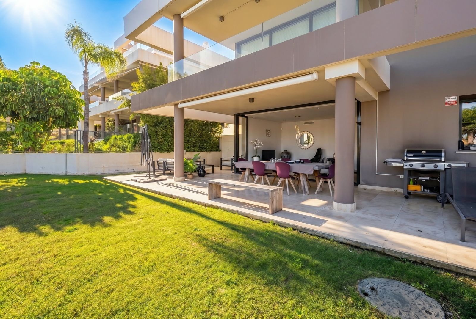 Ground Floor Apartment for sale in Cabopino, Marbella Este