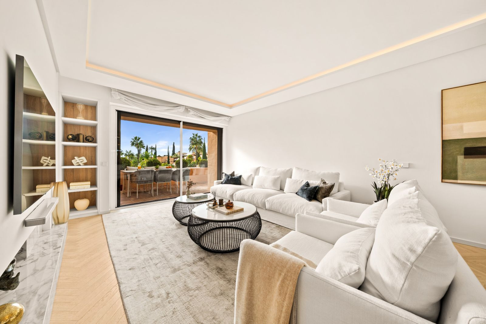 Duplex Penthouse for sale in Benahavis