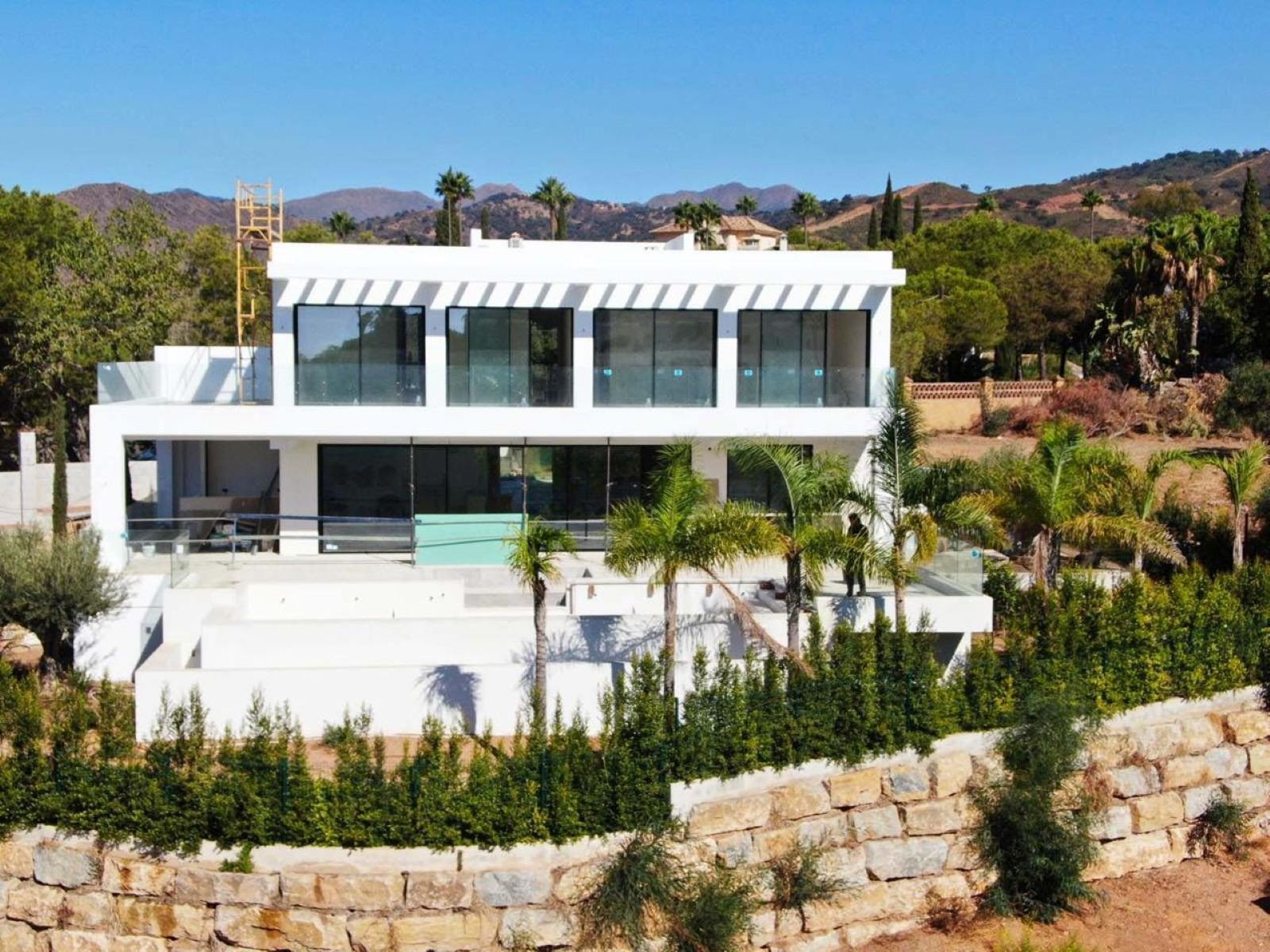 Villa for sale in Elviria, Marbella East