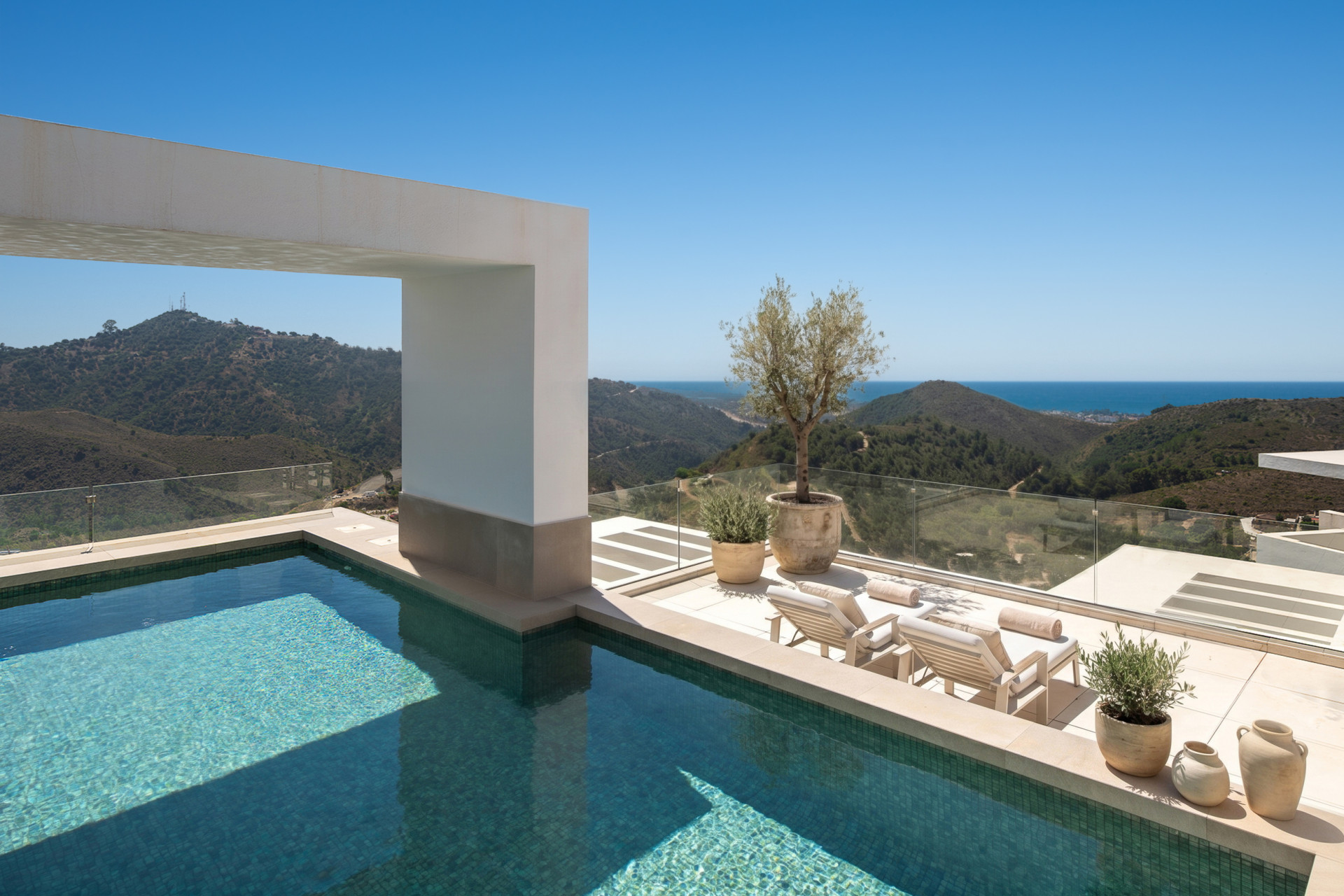 Duplex Penthouse for sale in Palo Alto, Ojen
