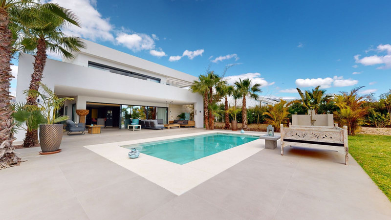 Villa en venta en La Cala Golf Resort, Mijas Costa