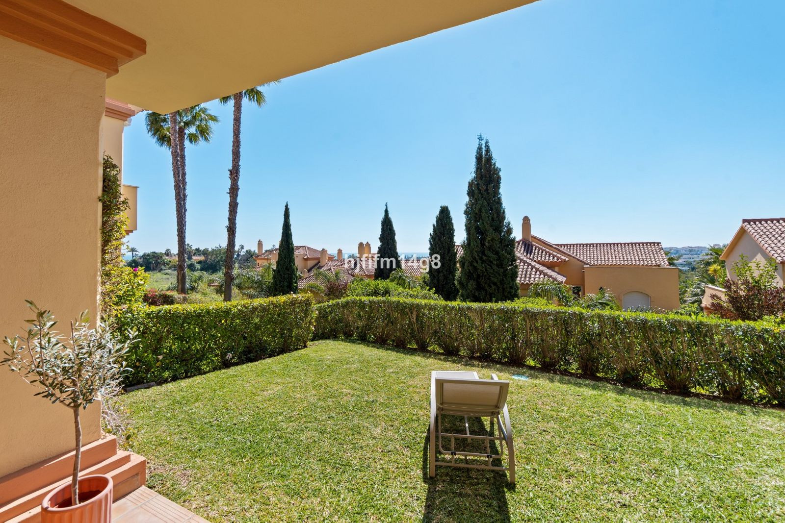 Ground Floor Apartment for sale in Nueva Andalucia, Marbella