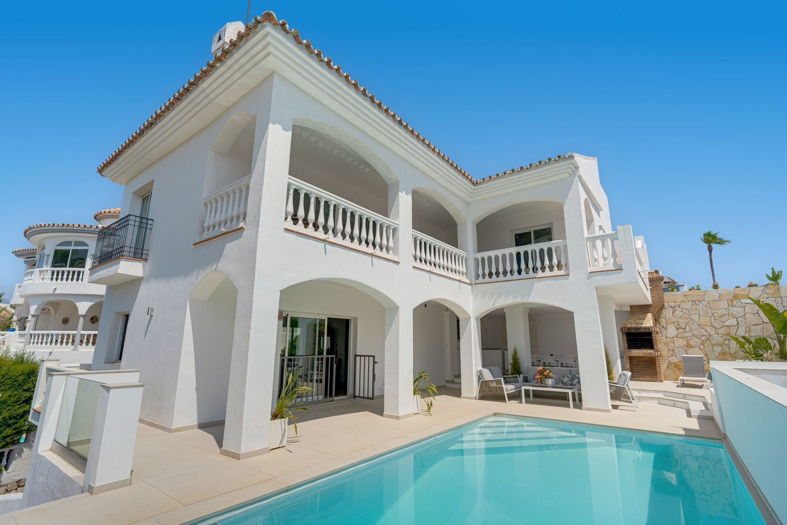 Villa for sale in Mijas