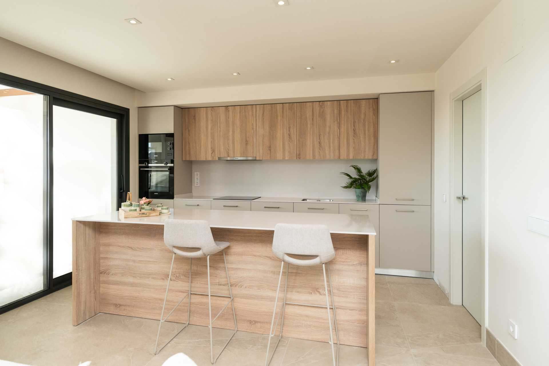 Ground Floor Apartment for sale in Benahavis
