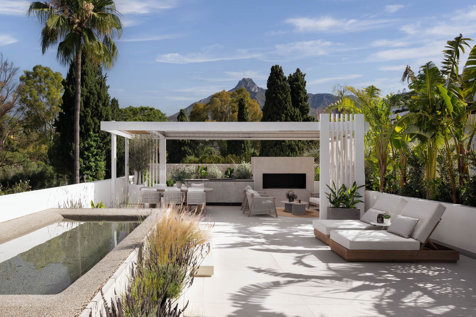 Penthouse for sale in Marbella Golden Mile