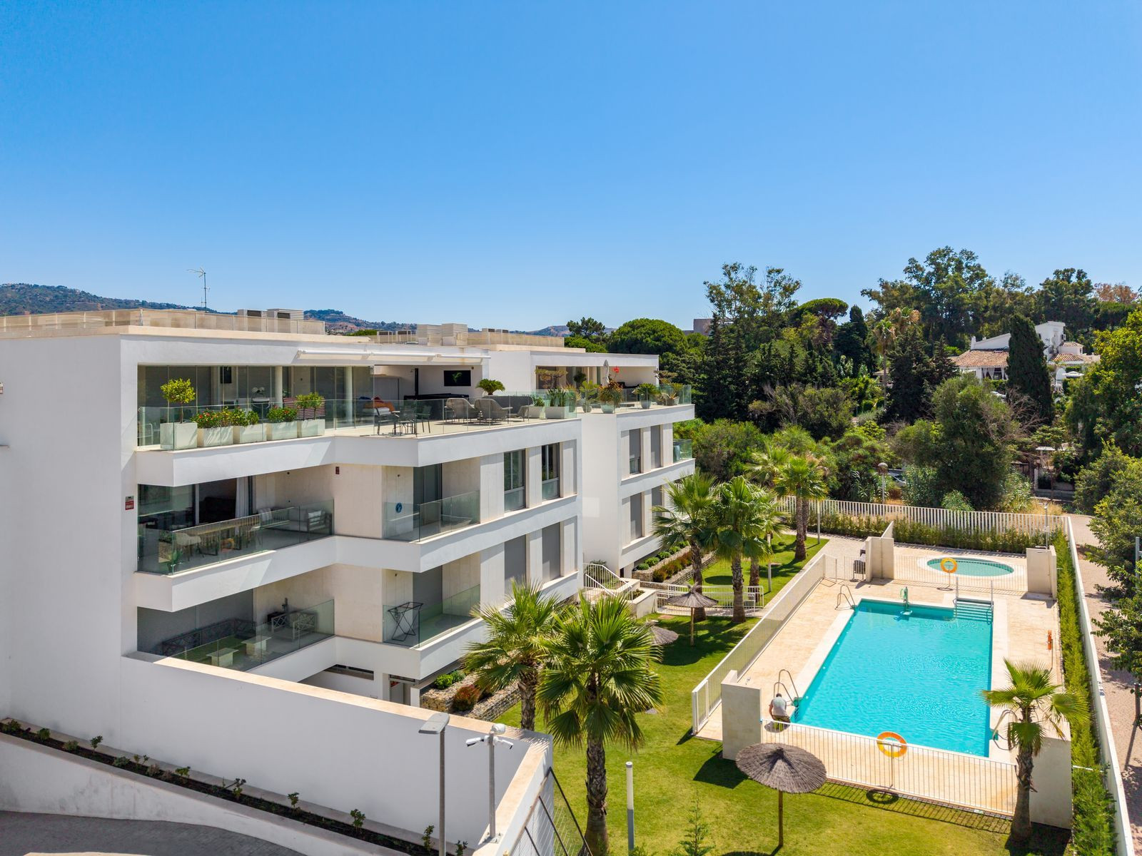 Apartment for sale in Elviria, Marbella East