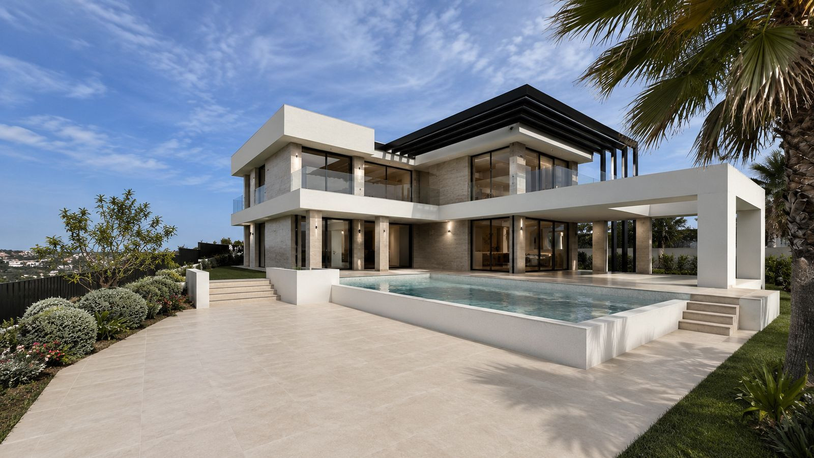 Villa for sale in Estepona