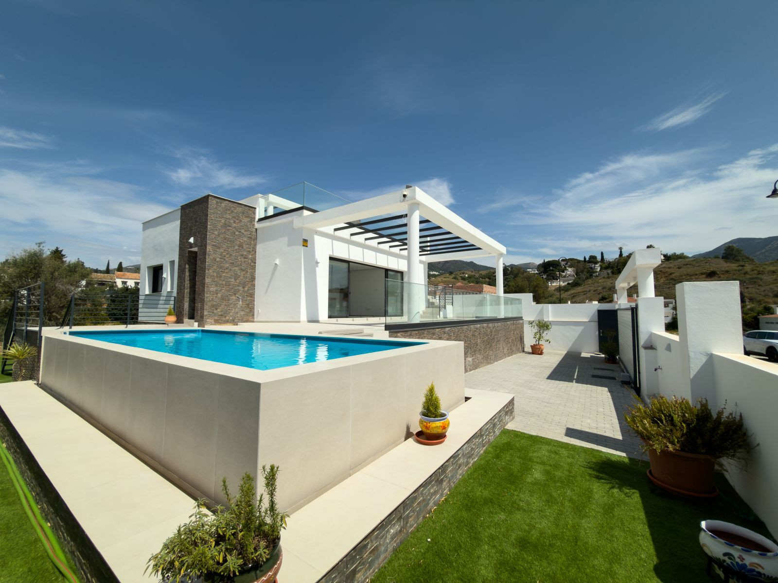 Villa for sale in Mijas