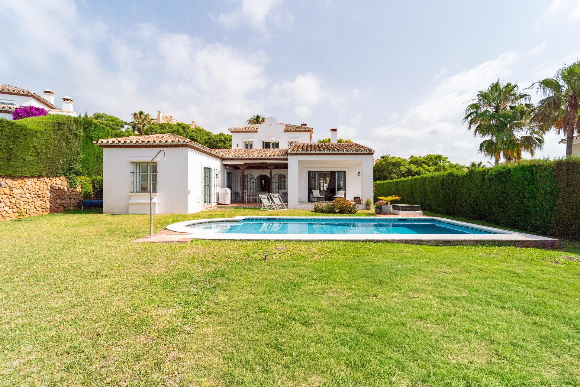 Villa for sale in Elviria, Marbella Este