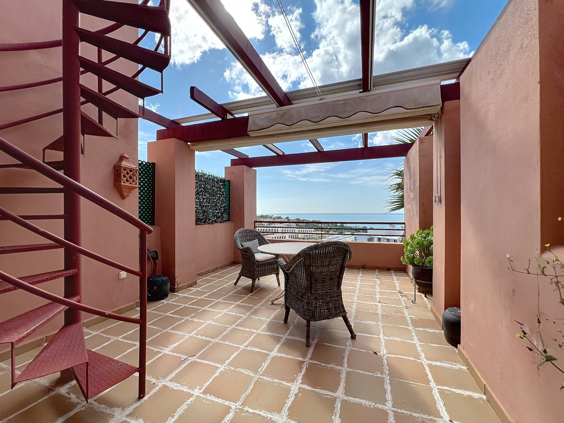 penthouse in Bahia de las Rocas — frame 6