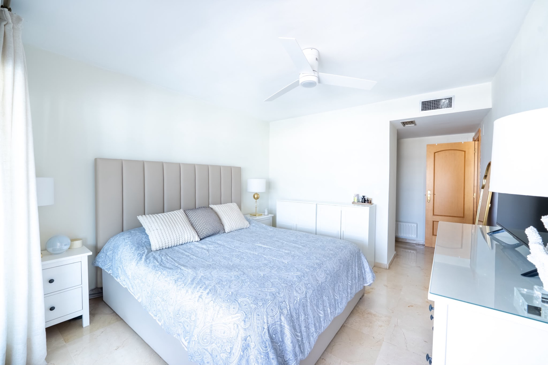 apartment in Campos de Guadalmina — frame 10