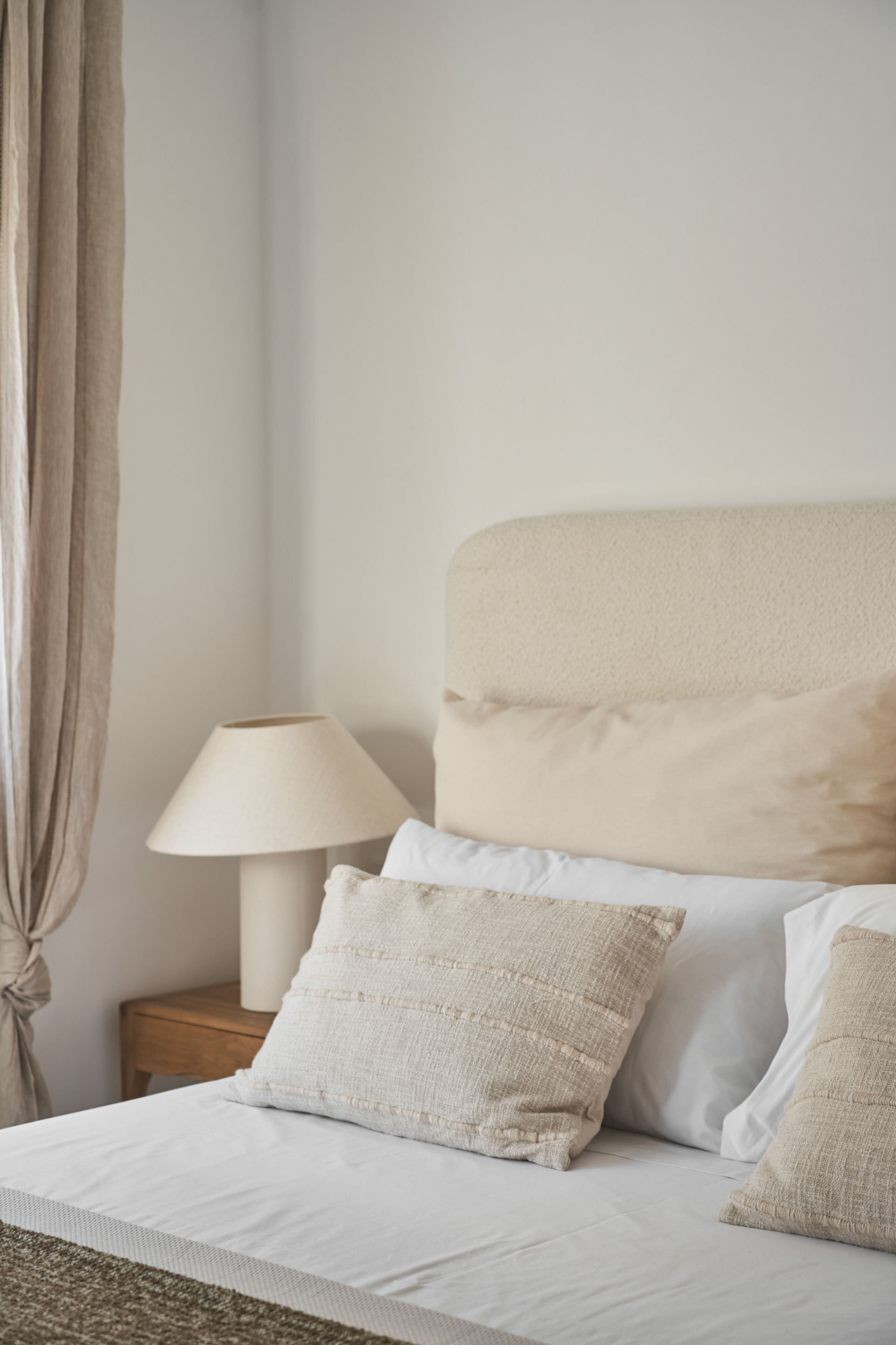 Elegant, tre soverom byhus som ligger i det gated community of Agra Residencial, Estepona