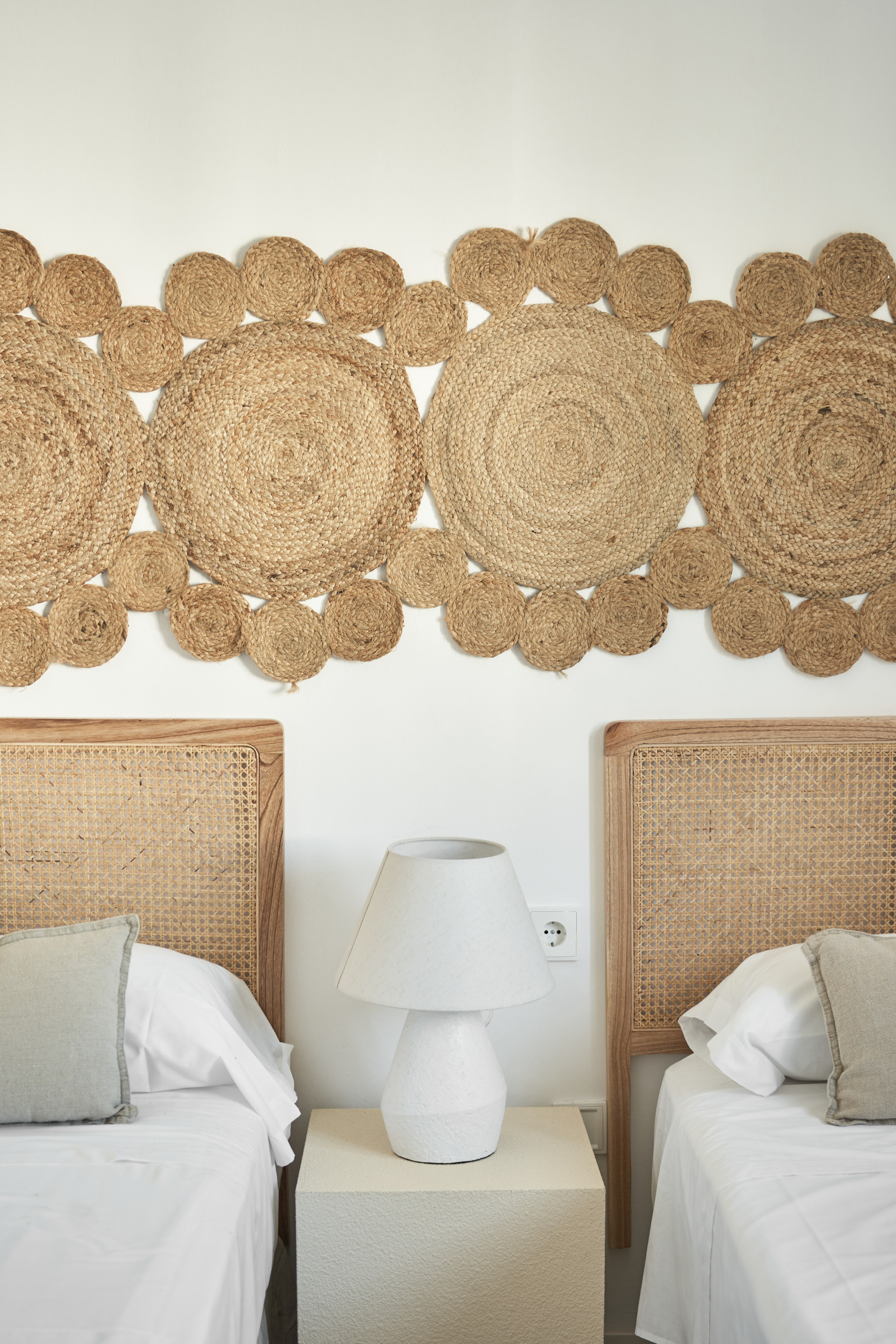 Elegant, tre soverom byhus som ligger i det gated community of Agra Residencial, Estepona