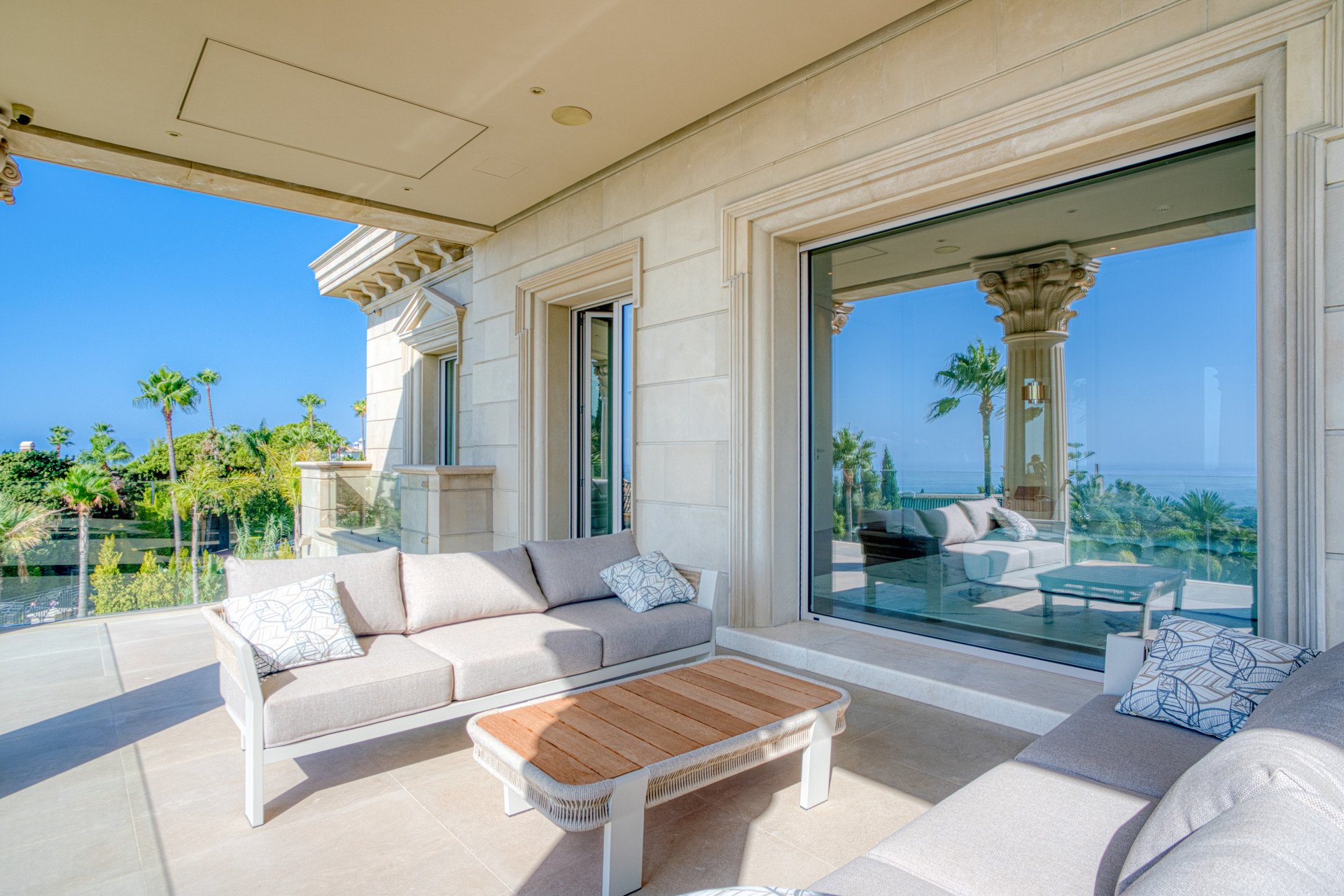 An architecturally unique, south-facing property located in the exclusive gated community of Sierra Blanca on Marbella’s prestigious Golden Mile