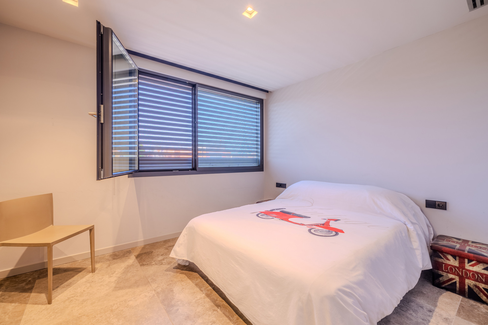 Chalet independiente en L'Alqueria de la Comtessa - Reventa
